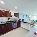 Apartamentos Torres Del Lago Por Parceros Group