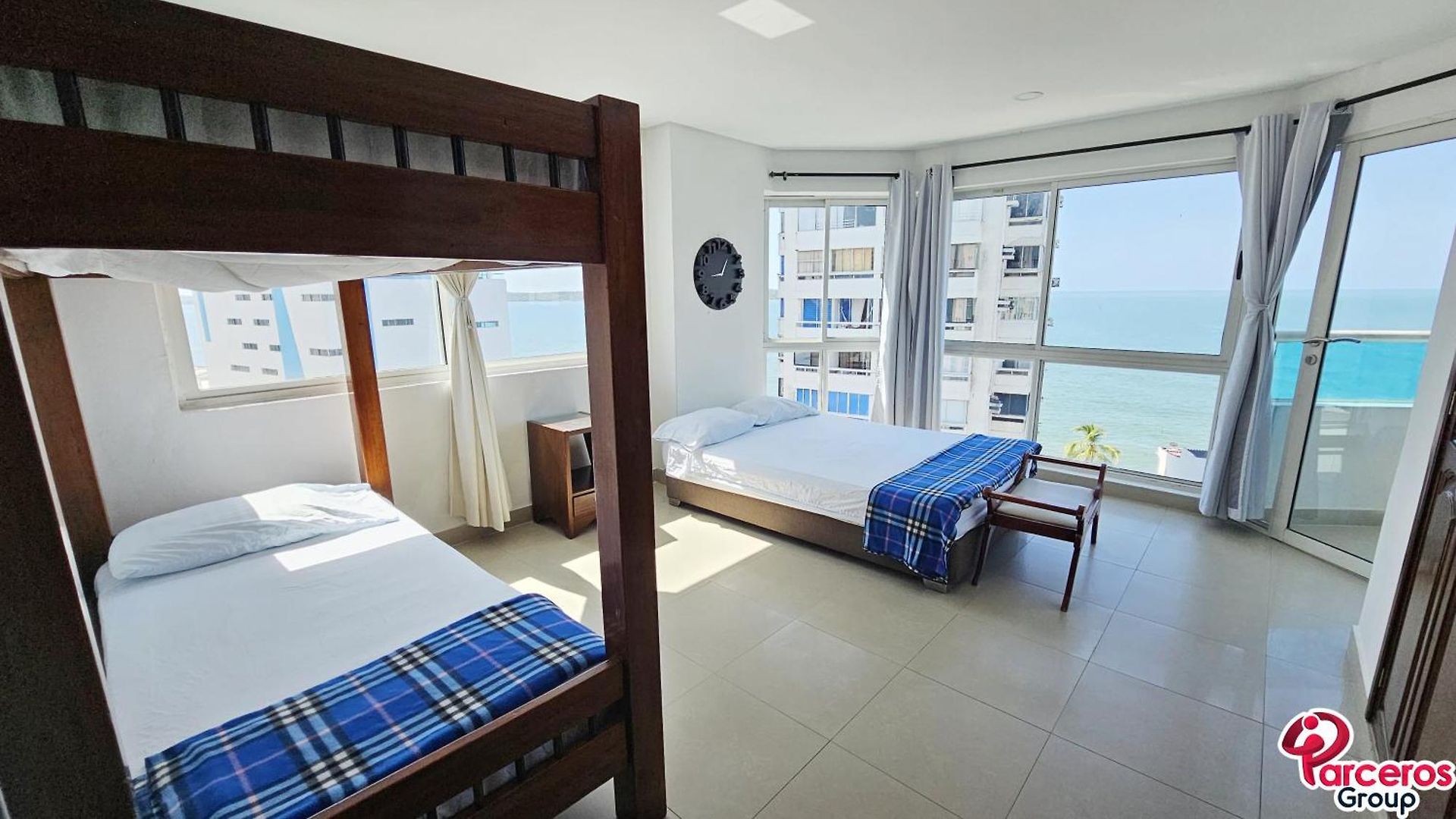 Torres Del Por Parceros Group Apartamento